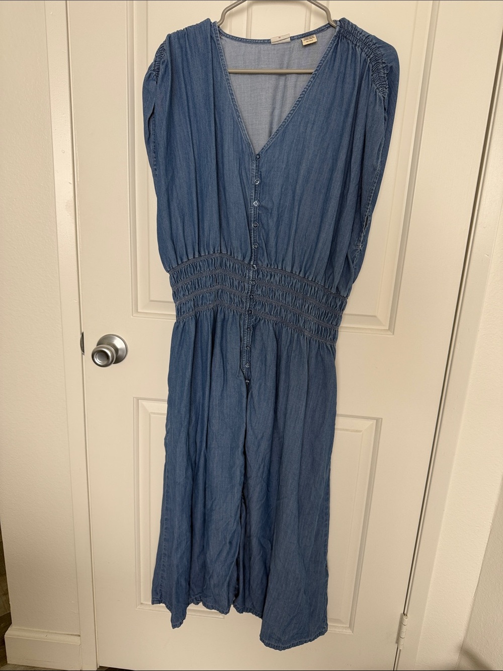 Levi's Denim-Style Blue Smocked Midi Dress